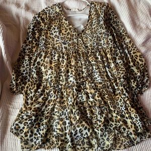 Cheetah print cute flowy top or dress!